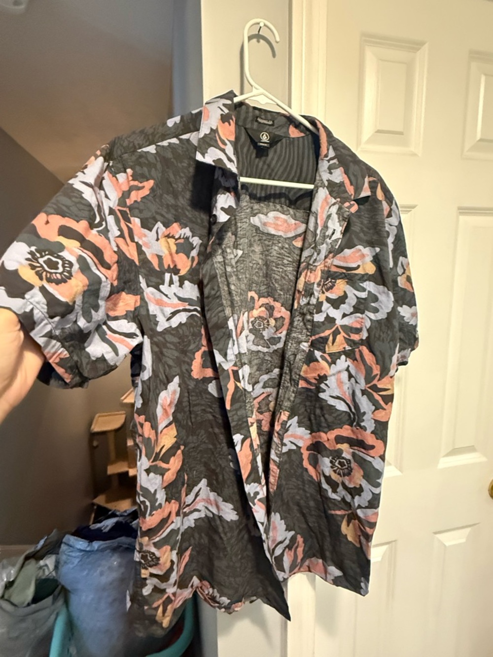 Volcom Short-Sleeve Floral Shirt Jacket in Charcoal, Coral, and Light Gray